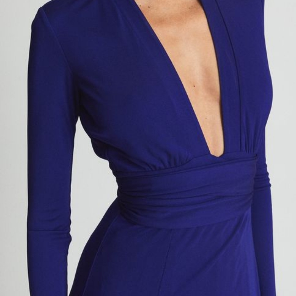 NWT REISS | Bailey Plunge Neckline Cut Out Back Maxi Dress - Picture 4 of 7